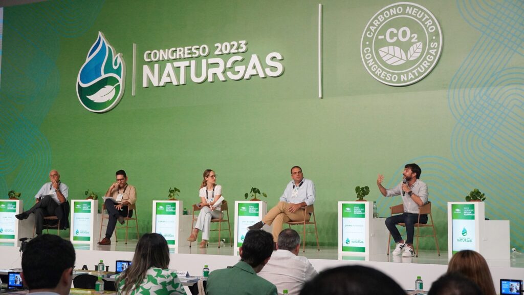 Alcalde pumarejo advierte que el desaprovechamiento del potencial energético en el Caribe generaría pobreza en la región