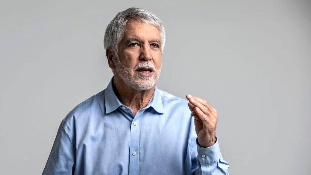 Según enrique peñalosa, el presidente petro busca entorpecer el proceso en contra de su hijo, atacando al fiscal