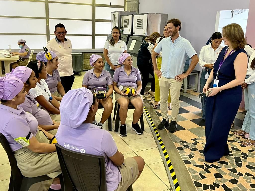 Diez empresas de Barranquilla se suman a la estrategia salas amigas de la familia lactante