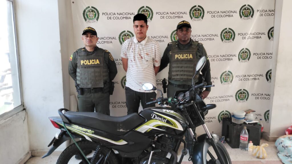 Un hombre fue capturado por el delito de hurto y una motocicleta fue recuperada