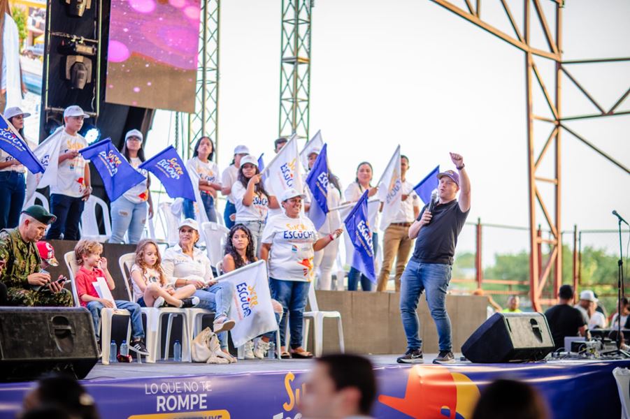 Héctor olimpo designado por inclusocial como el gobernador solidario e incluyente de Colombia 2023