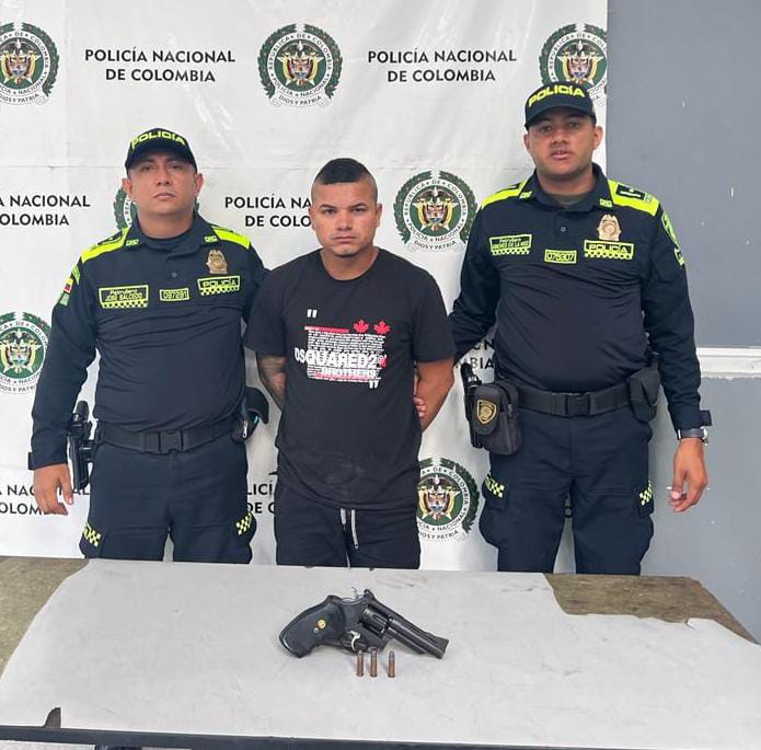 Un individuo fue capturado en la chinita, por el delito de fabricació, tráfico o porte ilegal de arma de fuego