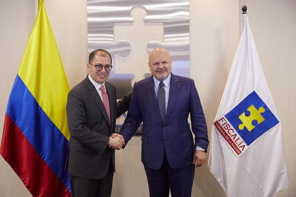 Fiscal general de la nación se reunió con fiscal de la corte penal internacional para compartir resultados en las investigaciones de violaciones de derechos humanos en el conflicto armado