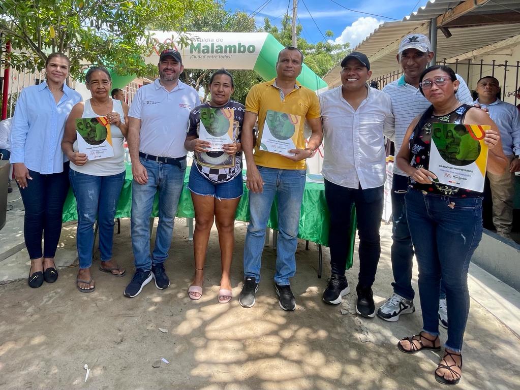 60 nuevos títulos de propiedad entregó alcalde de Malambo en victoria 2