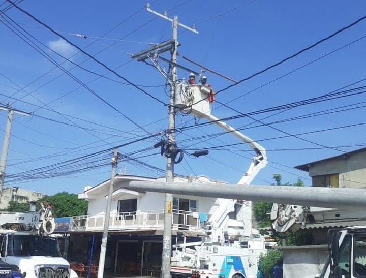 Modernización de la red eléctrica en la urbanización la playa