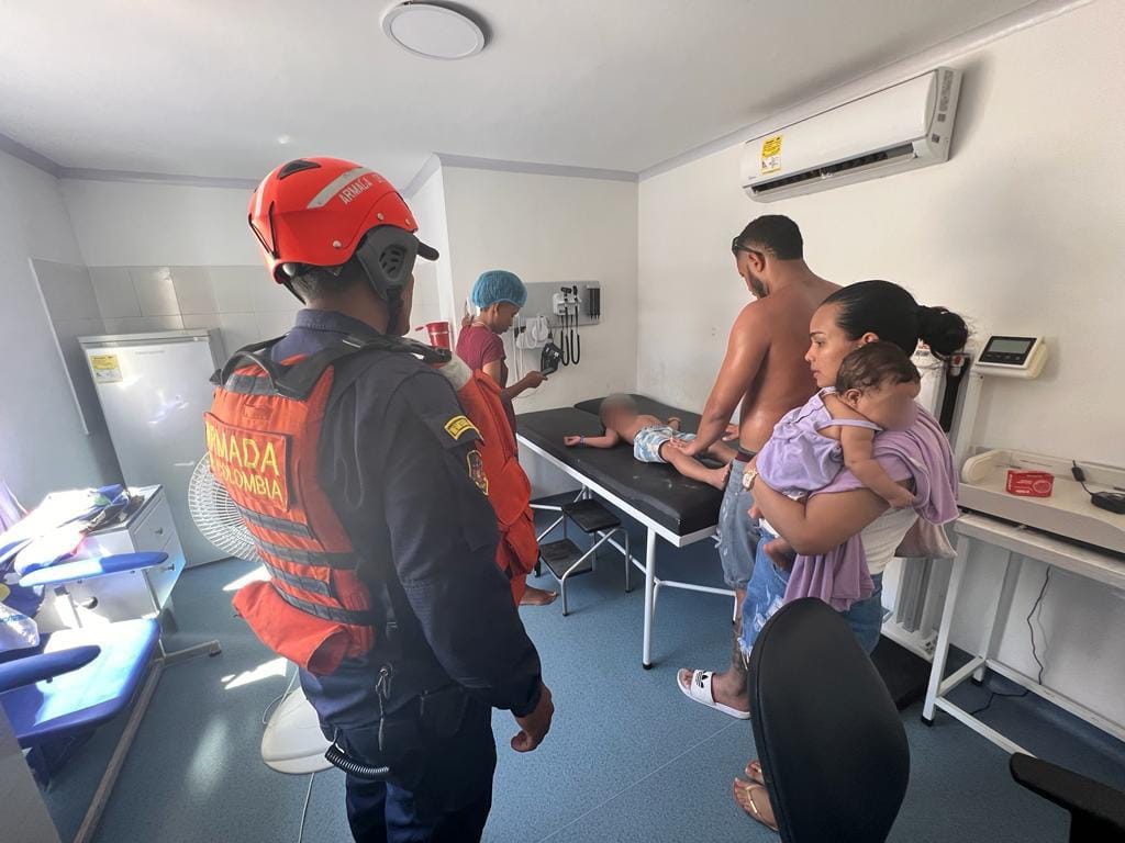 Armada de Colombia evacuó un menor de edad en grave estado de salud