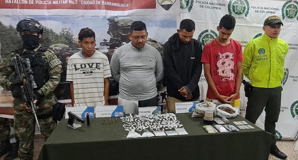 Cuatro personas fueron capturadas en flagrancia, en las últimas horas, en diligencias de allanamiento