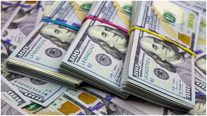 Por primera vez en lo corrido del año el dólar cerró con un promedio por debajo de los 4000 pesos