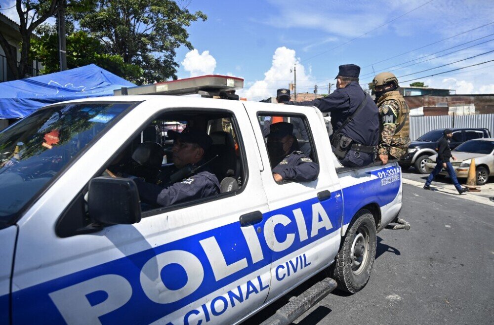 Cayó una red de lavado de dinero en el salvador, integrada en su mayoría por colombianos