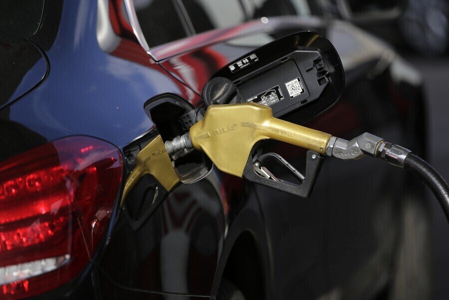 La gasolina quedó por encima de los 13000 pesos en varias ciudades de Colombia