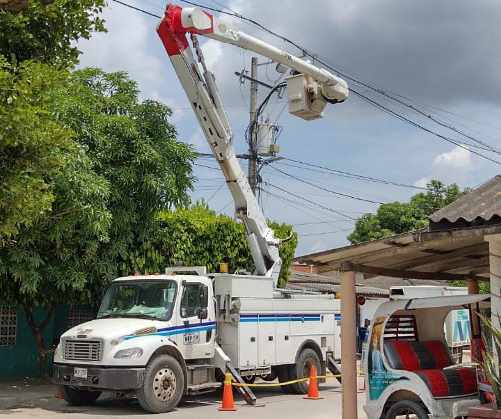 Trabajos eléctricos en bello horizonte, altos de la metro y barrio villa karla en Soledad