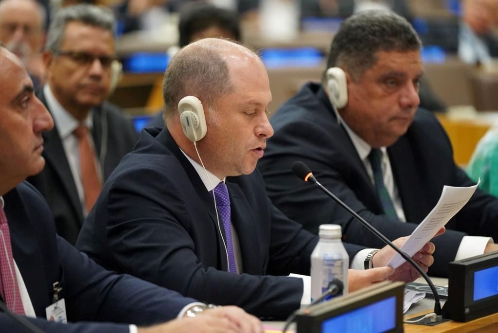 Héctor olimpo en la ONU “Superar culpa transnacional del narcotráfico y brindar oportunidades a la población joven”