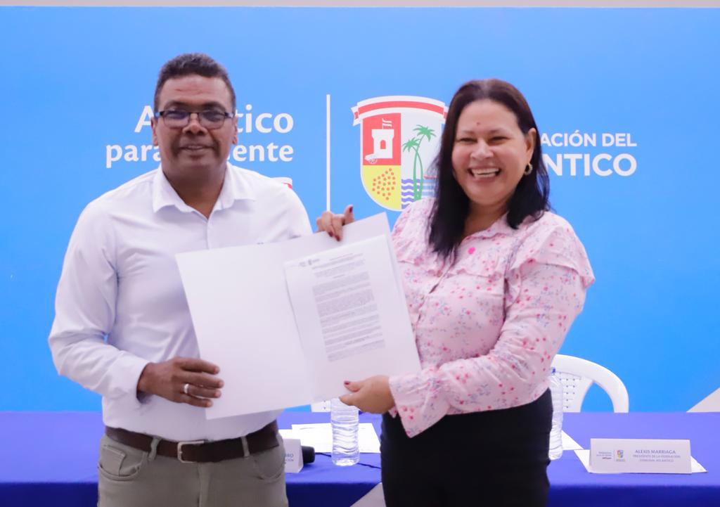 Gobernación del Atlántico entregó 250 personerías jurídicas a los organismos comunales
