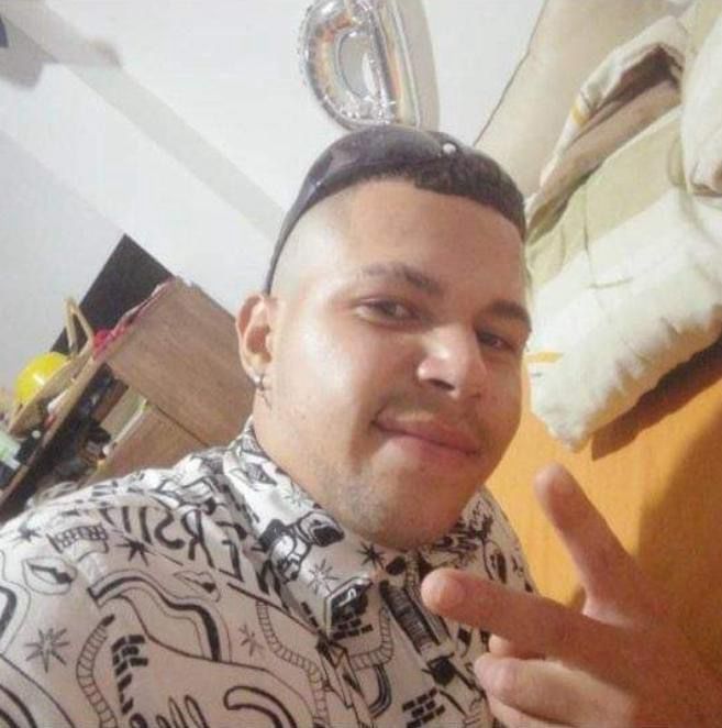 De nueve balazos asesinan a hombre en el barrio el rubí