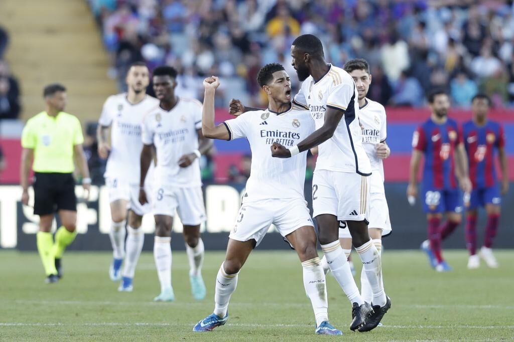 Bellingham fue el héroe para que el superclásico se vistiera de blanco