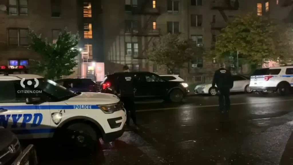 Una riña de vecinos en nueva york terminó con el asesinato de padre e hijo