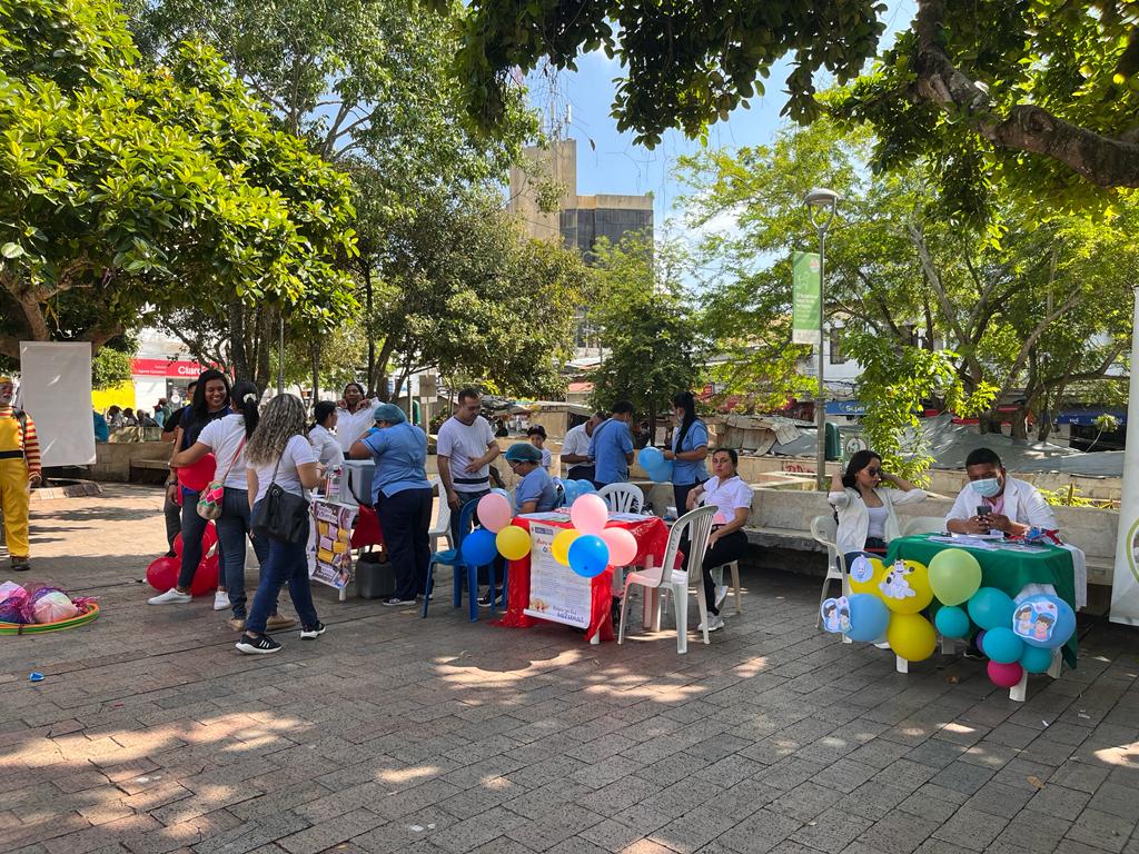 Gran jornada de vacunación en el parque santander