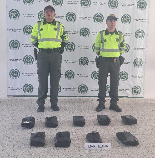 La Policía nacional incautó una gran cantidad de marihuana en las vías del Cesar