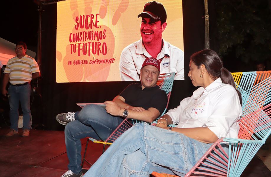 Cumpliendo con el empalme el gobernador de Sucre recorre los municipios con la gobernadora electa, lucy garcía