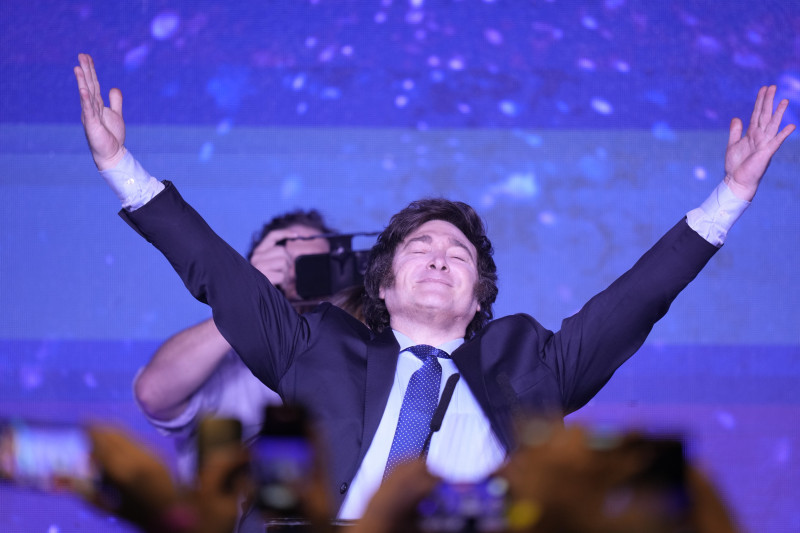 Un giro hacia la derecha llevó a javier milei a la presidencia de la argentina