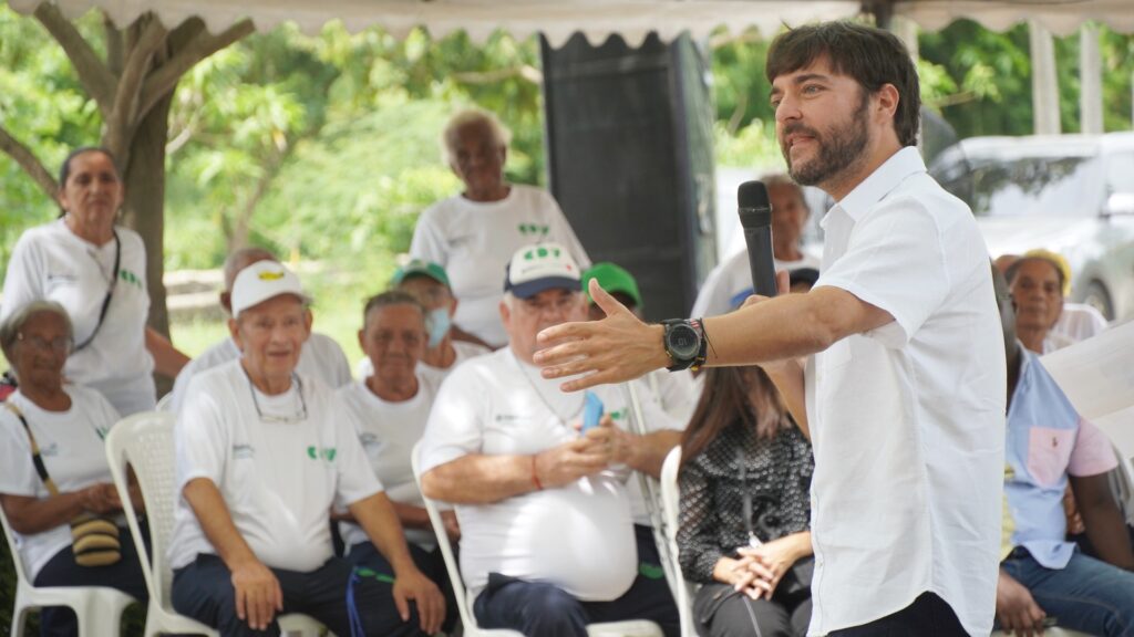 Alcalde pumarejo reconocido como líder mundial en creación de ciudades justas y sostenibles