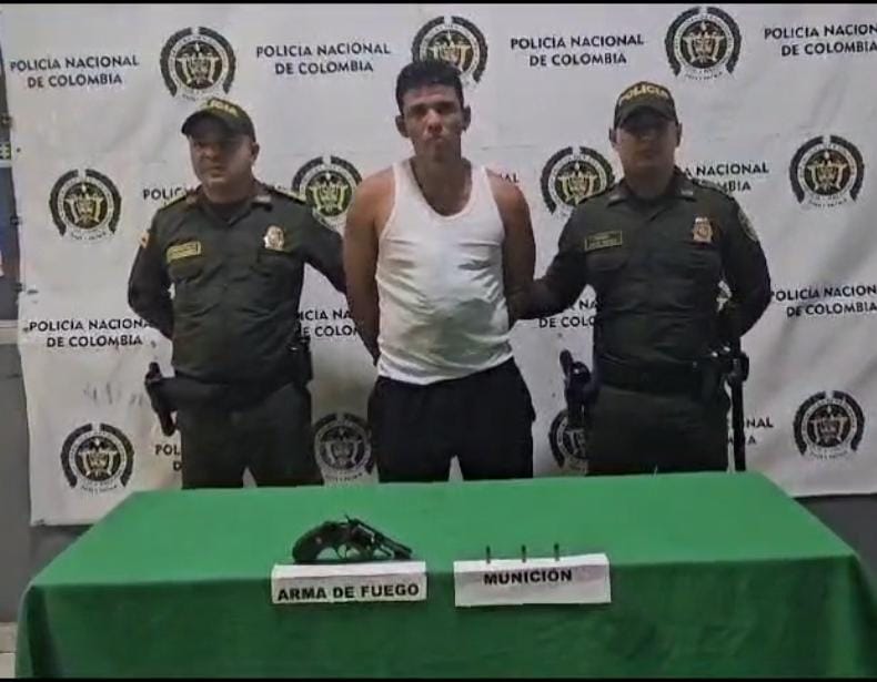 Un hombre fue capturado por porte ilegal de armas de fuego en el barrio el ferry