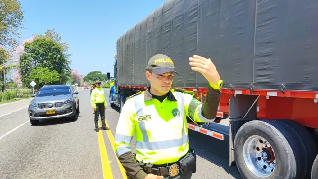 Policía en Bolívar invita a los bolivarenses a disfrutar el ‘día de la inmaculada concepción’ sin pólvora y en sana convivencia