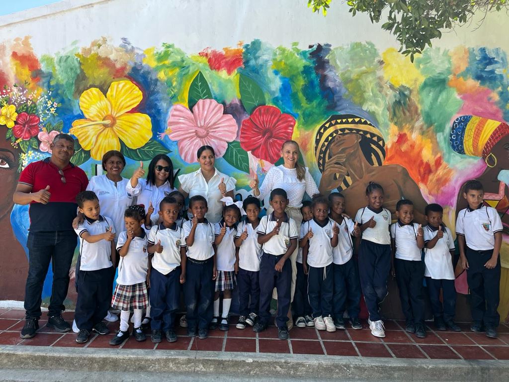 Continuamos fomentando el aprendizaje y entregando kits escolares en las instituciones educativas del departamento