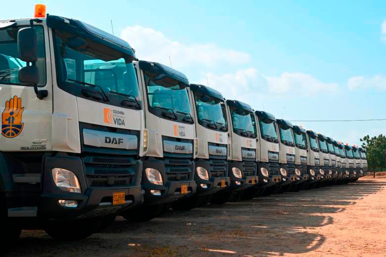 ¿De dónde sacó impoamericana roger s.a.s. Tanto dinero para pagos en efectivo de los carrotanques?