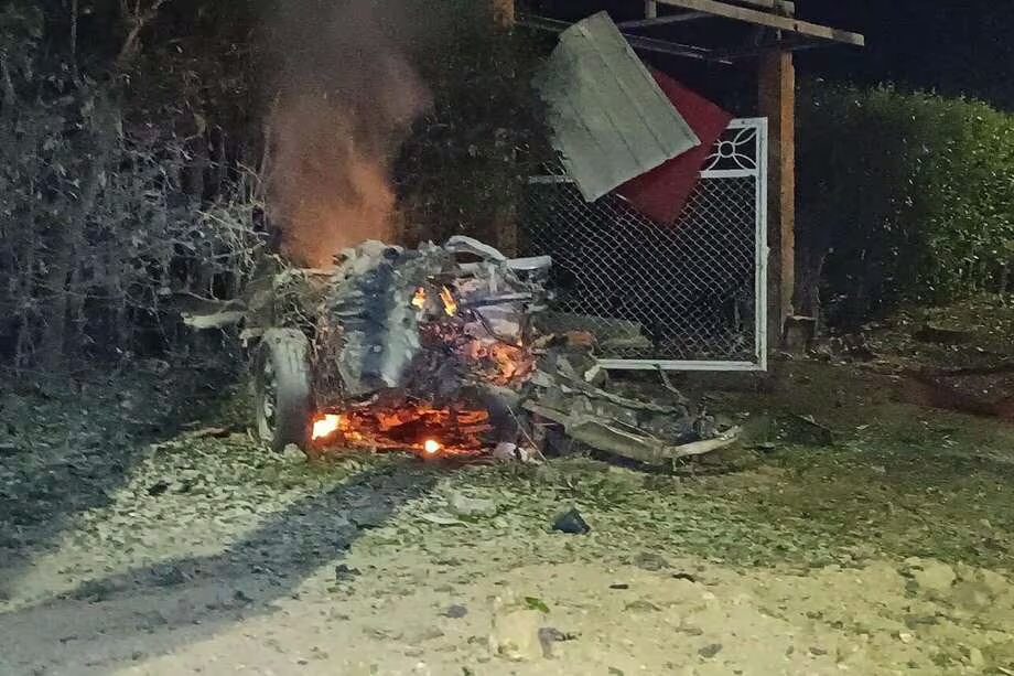 ¡Terror en el cauca! Un carrobomba fue detonado en el municipio de miranda