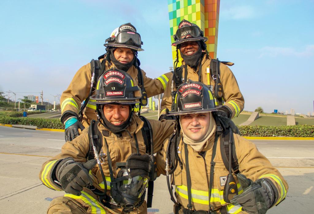 En sus 97 años, cuerpo oficial de bomberos mantiene su compromiso de proteger la vida de los barranquilleros