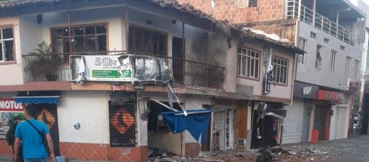 Un ataque terrorista en jamundí dejó varios heridos y pérdidas materiales
