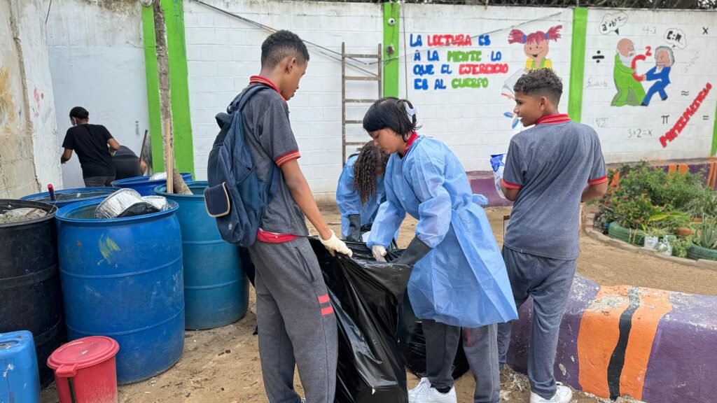 Alcaldía pide no descuidar medidas de prevención por enfermedades que aumentan con las lluvias
