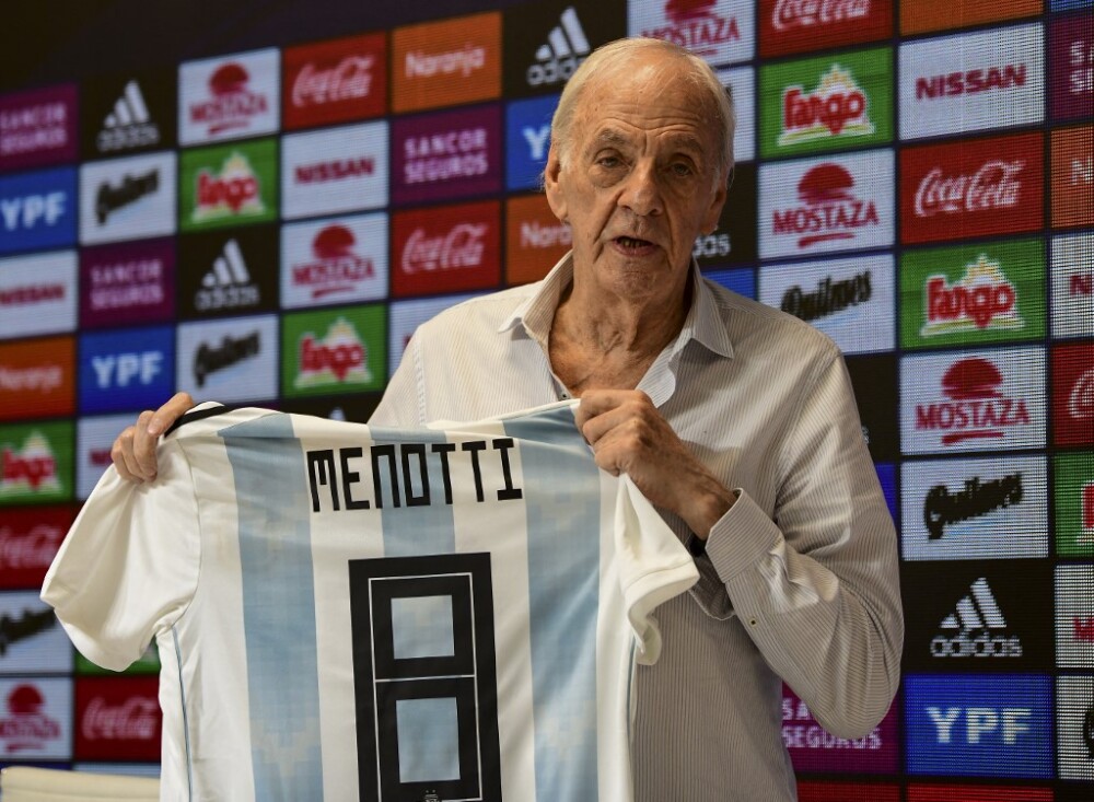 Adiós a un filósofo del fútbol