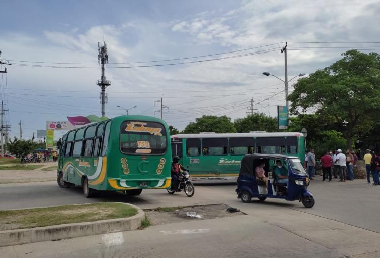 La empresa de transportes lolaya suspendió operaciones por las extorsiones