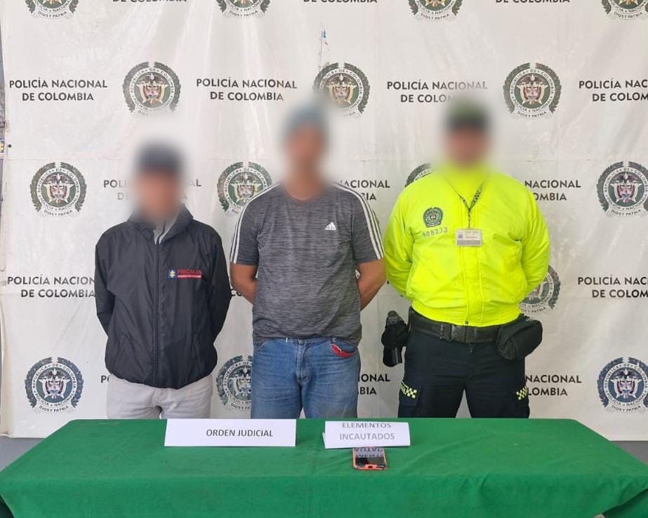 Un sujeto fue capturado por presuntamente abusar sexualmente de sus cinco hijos