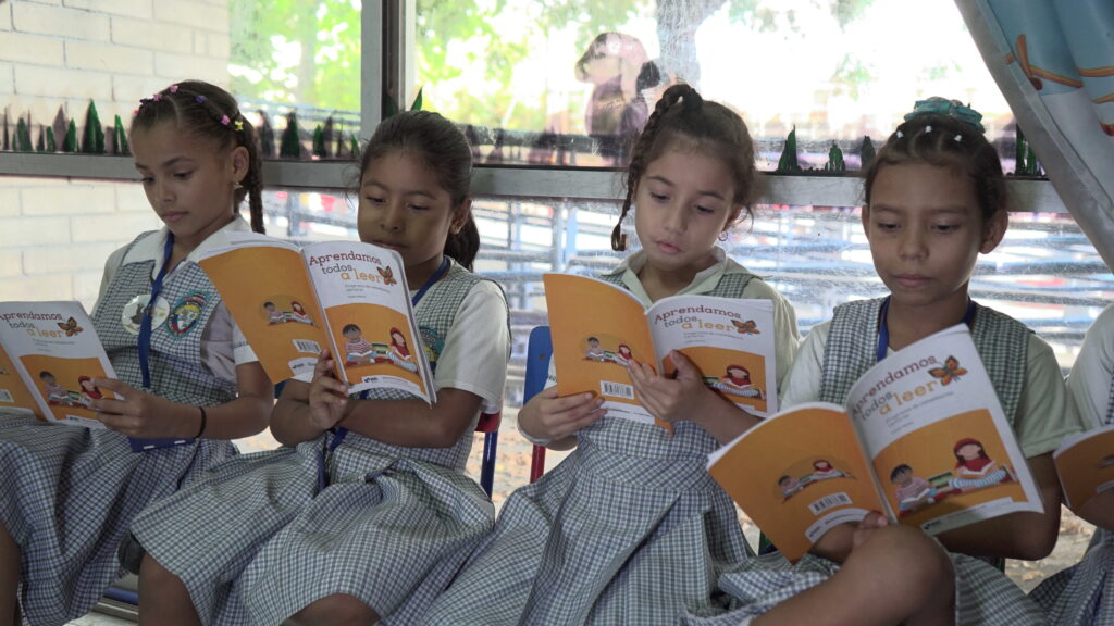 Barranquilla, con mayor indicador nacional de promoción de lectura desde los colegios, según estudio de Cámara colombiana del libro