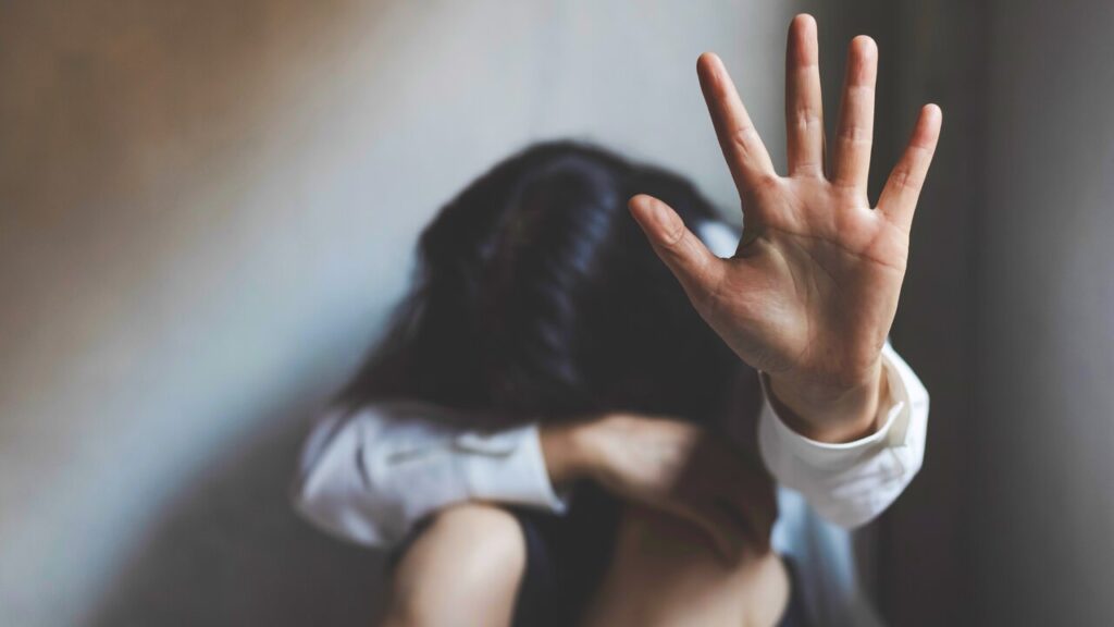 Feminicidio en los medios: ¿Cómo moldea la prensa la opinión pública?