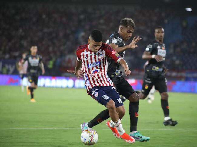 Fue aplazado el partido entre Junior y pereira por el paro camionero