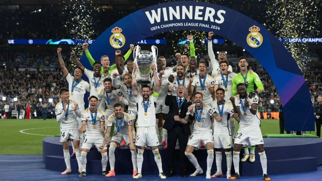 Ningún miembro del real madrid asistirá a la gala del balón de oro