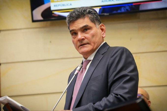 Con una votación casi unánime gregorio eljach fue elegido como el nuevo procurador general de la nación