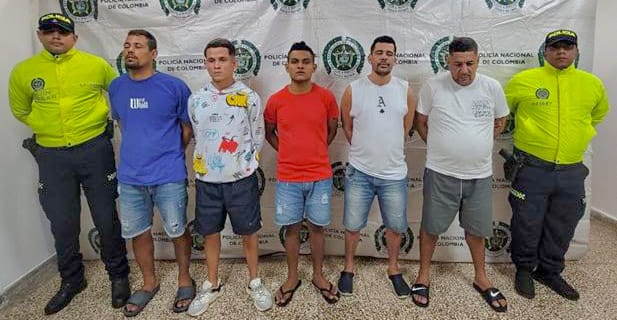 Tres sujetos fueron capturados en las últimas horas por robos a tiendas de cadena
