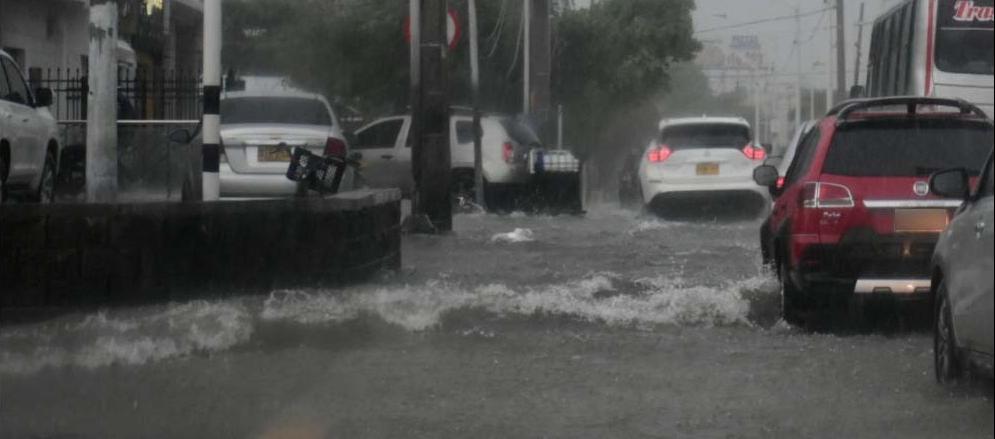 Una onda tropical en el mar Caribe podría convertirse en ciclón en las próximas horas