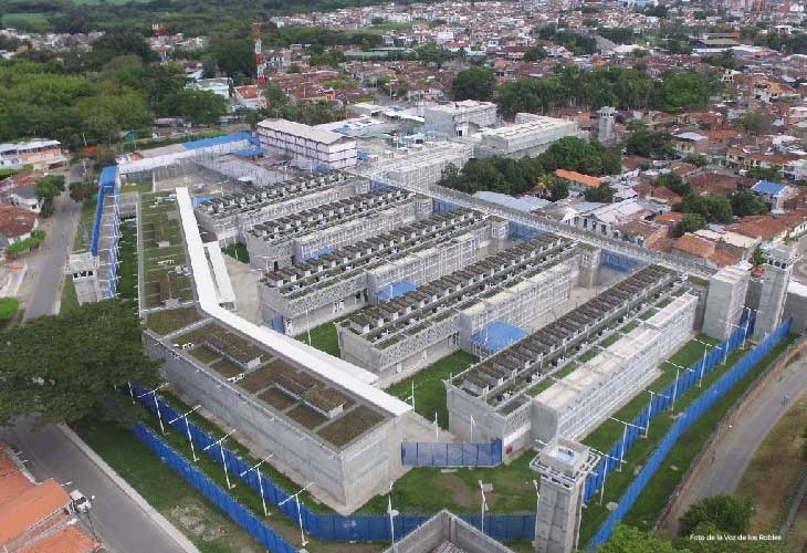 Dura sanción contra exdirectores (e) de la cárcel de tuluá y tres guardias del inpec por omisión de funciones