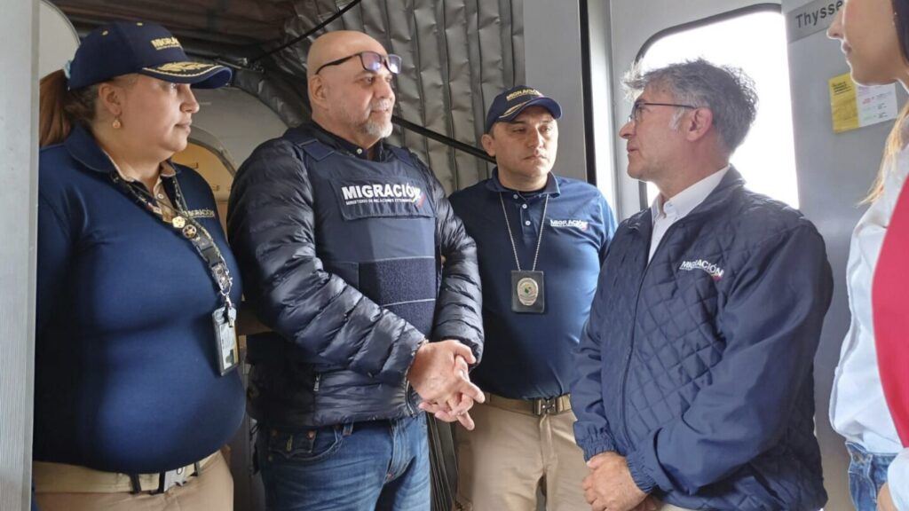 Por solicitud de la Procuraduría jep remitió expediente de mancuso a justicia y paz