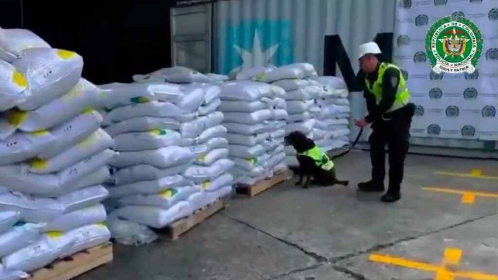 Gobierno destacó operación policial que permitió incautar 8,2 toneladas de cocaína en puerto de buenaventura