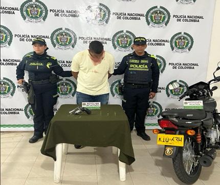 Un hombre fue capturado en un centro comercial de Valledupar, por porte ilegal de armas de fuego