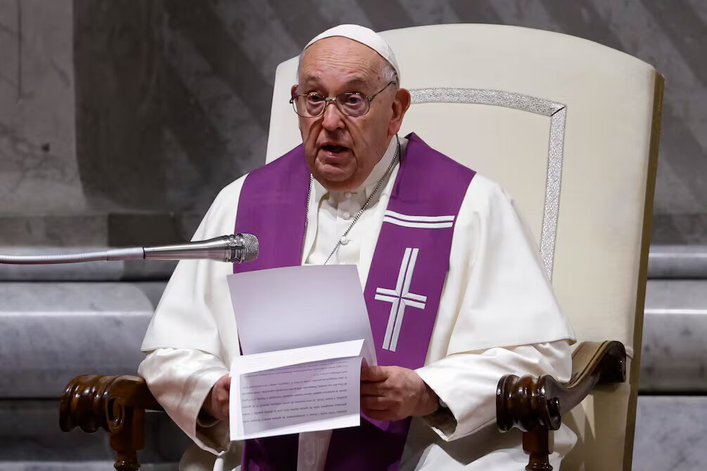 Empeoró la salud del papa francisco y ahora tiene respiración asistida