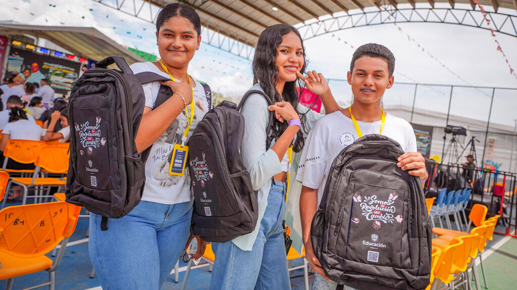 Gobierno Nacional inició su oferta de educación superior en el sur de Bolívar