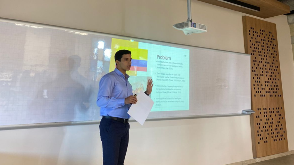 Jorge Herrera Bustamante: un camino de excelencia en el estudio del lenguaje y la sociedad